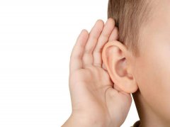 听神经发育不良的小朋友能做人工耳蜗手术吗？