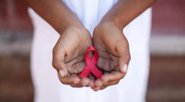 医务人员将100%接受艾滋病诊治培训